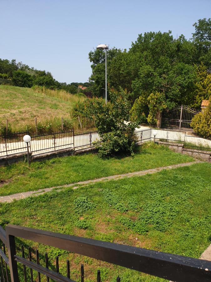 Alloggio Turistico Montefiascone Bagian luar foto